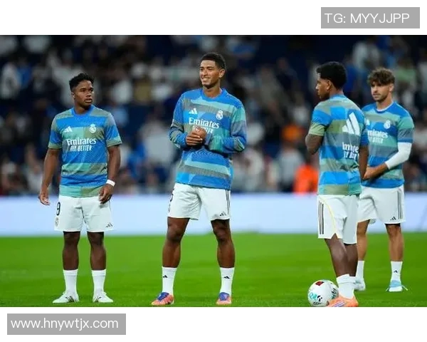 皇马主场战胜比利亚雷亚尔，继续紧咬榜首位置